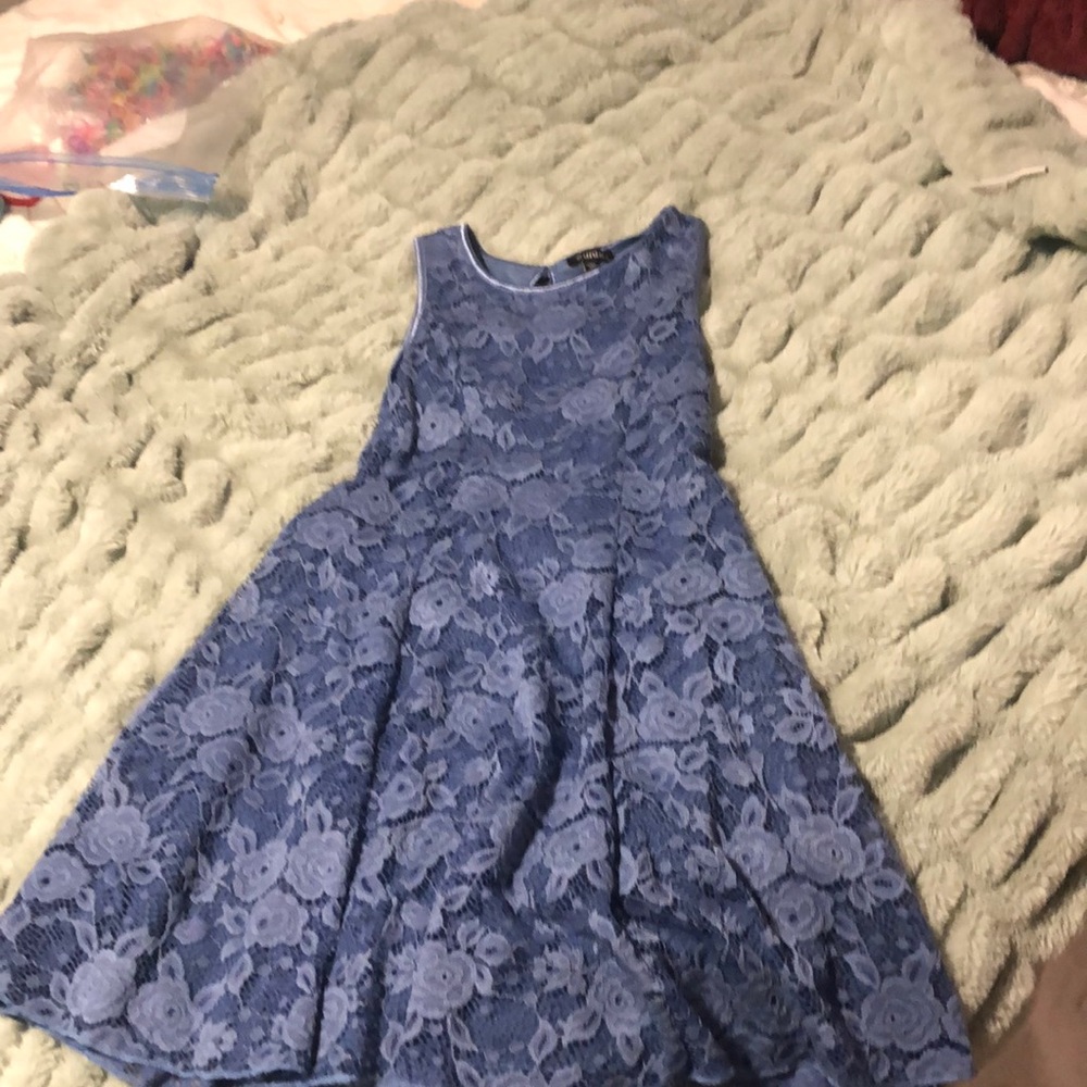 Girls size 10 Zunie dress blue and floral